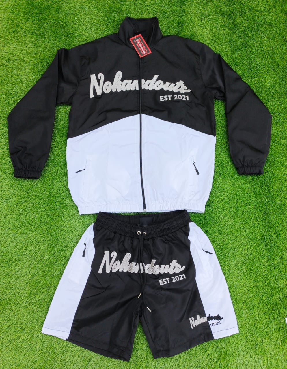 No HandOuts two-tone windbreaker set