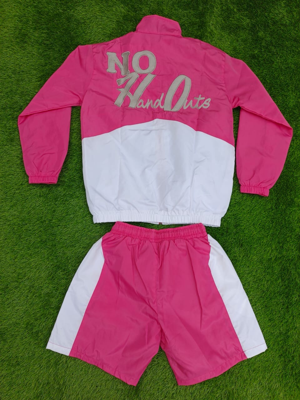 No HandOuts two-tone windbreaker set